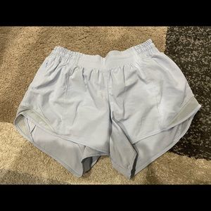 Lululemon Hotty Hot Low Rise Short 4inch - light blue